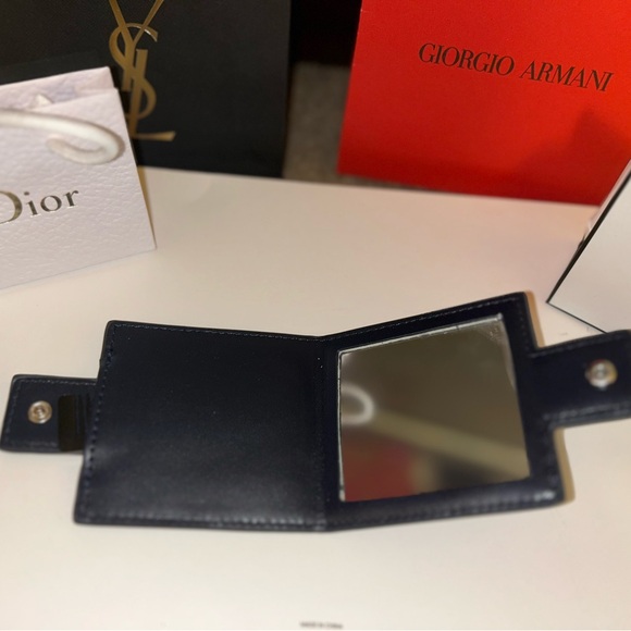 Chanel Mirror - Picture 3 of 3